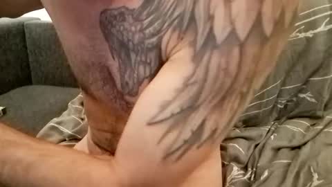 Snapshot of smokeandwatching chatting on October 8, 2025, 12:25 pm Smokeandwatching online show from October 8, 2025, 12:25 pm