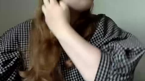 Snapshot of smokeshow3 chatting on December 4, 2024, 7:01 pm smokeshow3 online show from December 4, 2024, 7:01 pm