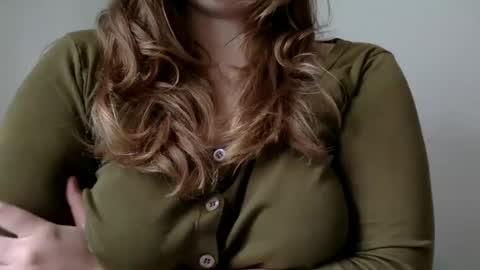 Snapshot of smokeshow3 chatting on December 20, 2024, 7:28 pm smokeshow3 online show from December 20, 2024, 7:28 pm