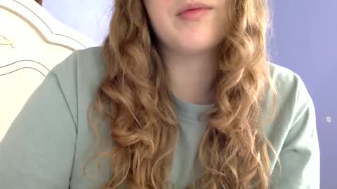 Snapshot of smokeshow3 chatting on January 2, 2025, 6:34 pm smokeshow3 online show from January 2, 2025, 6:34 pm