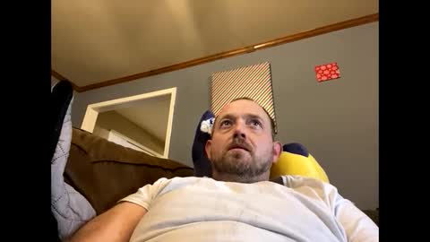 Snapshot of smokeymt420 chatting on December 29, 2024, 4:30 pm smokeymt420 online show from December 29, 2024, 4:30 pm