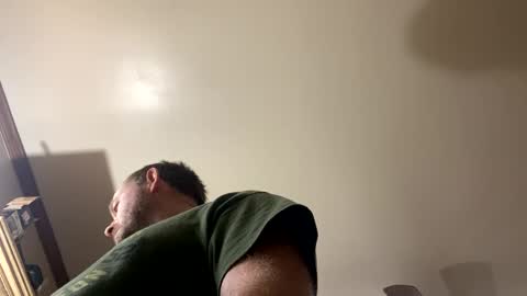 Snapshot of smokeymt420 chatting on January 24, 2025, 7:18 pm smokeymt420 online show from January 24, 2025, 7:18 pm