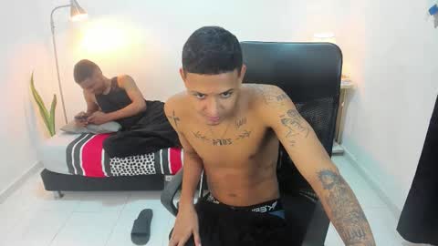 Snapshot of snak_master1 chatting on October 17, 2025, 11:29 pm snak_master1 online show from October 17, 2025, 11:29 pm