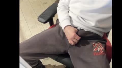 snip1977 online show from March 2, 2025, 11:09 pm