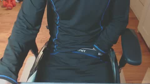 Snapshot of snooze85 chatting on October 7, 2025, 3:14 am Cbt-Slave online show from October 7, 2025, 3:14 am