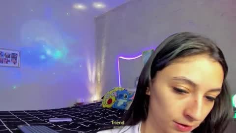 Snapshot of snowbabyxox chatting on November 11, 2025, 8:53 pm snowbabyxox online show from November 11, 2025, 8:53 pm