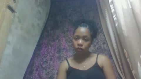 Snapshot of soamanaperina chatting on October 16, 2025, 6:25 am soamanaperina online show from October 16, 2025, 6:25 am