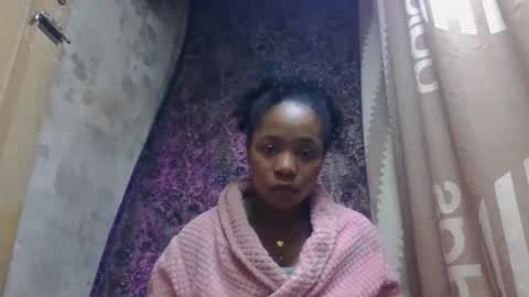 Snapshot of soamanaperina chatting on October 20, 2025, 8:42 pm soamanaperina online show from October 20, 2025, 8:42 pm