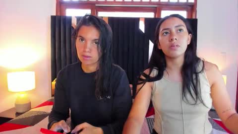 soffy and mia online show from October 22, 2025, 12:38 pm