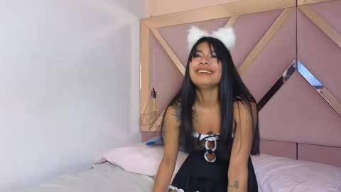 Snapshot of sofi_blush chatting on November 3, 2025, 1:29 am SOFI online show from November 3, 2025, 1:29 am