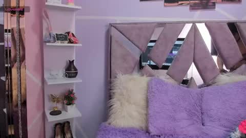 Snapshot of sofi_noa chatting on February 20, 2025, 11:20 am Sofi Noa online show from February 20, 2025, 11:20 am