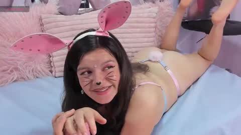 Snapshot of sofi_noa chatting on March 12, 2025, 5:28 pm Sofi Noa online show from March 12, 2025, 5:28 pm