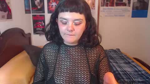 Snapshot of sofia_coolle chatting on December 10, 2024, 7:11 pm Sofi online show from December 10, 2024, 7:11 pm