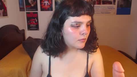 Snapshot of sofia_coolle chatting on January 13, 2025, 10:35 pm Sofi online show from January 13, 2025, 10:35 pm