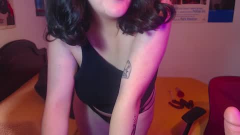 Snapshot of sofia_coolle chatting on February 22, 2025, 4:19 pm Sofi online show from February 22, 2025, 4:19 pm