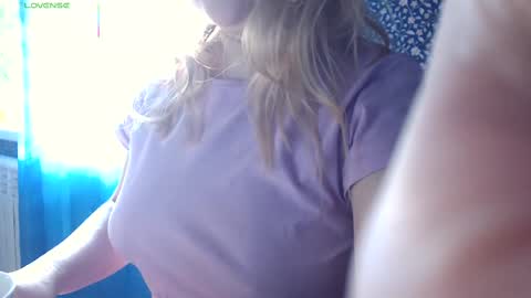 Snapshot of sofiabaileys chatting on March 5, 2025, 12:44 pm    Sofia      welcome to my room      online show from March 5, 2025, 12:44 pm