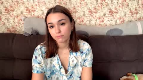 Hello My name is Jane  im new model here and little but shy but curious. online show from October 24, 2025, 10:11 am