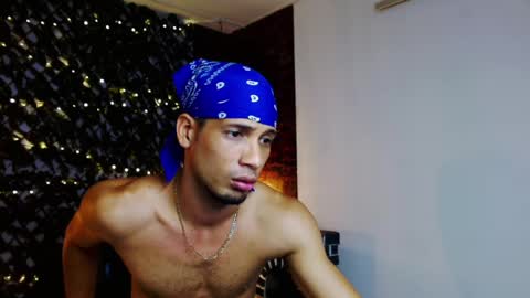 Snapshot of sonicj25_ chatting on December 20, 2024, 7:33 am SONIC online show from December 20, 2024, 7:33 am