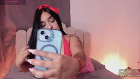 Snapshot of soofii_james chatting on September 30, 2025, 11:04 am sofi  online show from September 30, 2025, 11:04 am