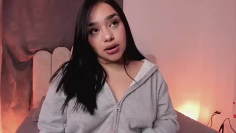 Snapshot of soofii_james chatting on October 1, 2025, 11:05 am sofi  online show from October 1, 2025, 11:05 am