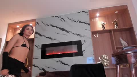 Snapshot of sophia_cambpell chatting on December 3, 2024, 4:17 pm Sophia online show from December 3, 2024, 4:17 pm