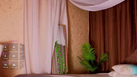 Snapshot of sophia_dreamy chatting on October 6, 2025, 1:25 am Sophia online show from October 6, 2025, 1:25 am