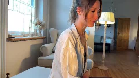 Snapshot of sophie_amalia chatting on October 8, 2025, 11:08 am sophie_amalia online show from October 8, 2025, 11:08 am
