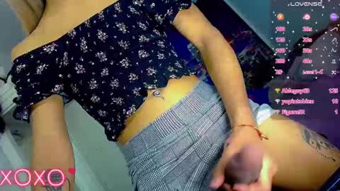 Snapshot of sophie_vall chatting on September 25, 2025, 5:33 am sophie_vall online show from September 25, 2025, 5:33 am