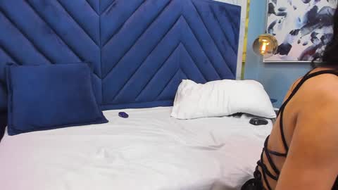 Snapshot of sophiebaker__ chatting on January 26, 2025, 2:14 am sophiebaker__ online show from January 26, 2025, 2:14 am