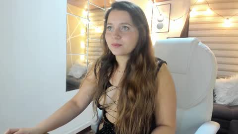 Snapshot of sophiee09_ chatting on September 26, 2025, 1:26 pm Sophie online show from September 26, 2025, 1:26 pm