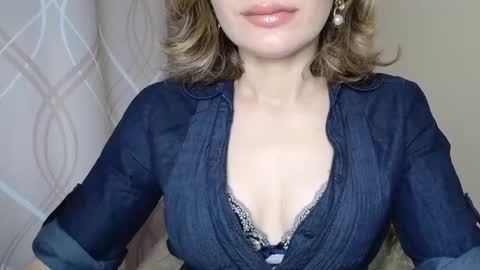 Snapshot of sophiemisss chatting on September 20, 2025, 7:09 am Sophiemisss online show from September 20, 2025, 7:09 am