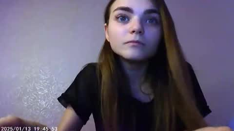 Sophie and my bestie Mandy    online show from January 12, 2025, 9:29 pm