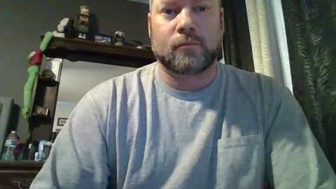 Snapshot of soro00421 chatting on March 5, 2025, 8:10 pm soro00421 online show from March 5, 2025, 8:10 pm