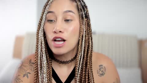 Snapshot of soytulu_ chatting on January 18, 2025, 6:10 pm brisa  s online show from January 18, 2025, 6:10 pm