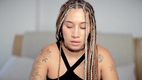 Snapshot of soytulu_ chatting on January 18, 2025, 9:55 pm brisa  s online show from January 18, 2025, 9:55 pm