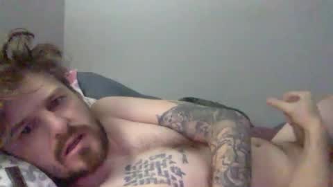 Snapshot of sp0ngie chatting on March 11, 2025, 2:29 pm sp0ngie online show from March 11, 2025, 2:29 pm