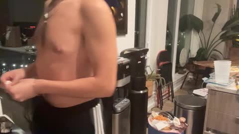 Snapshot of spookyfoxmulder chatting on December 23, 2024, 7:06 am ALEX online show from December 23, 2024, 7:06 am