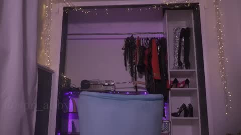 Snapshot of spr_abby chatting on February 11, 2025, 4:35 pm Abby online show from February 11, 2025, 4:35 pm