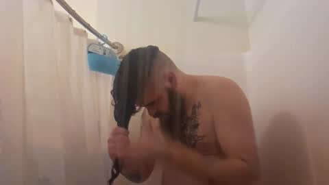 Snapshot of squ1rtl3cb chatting on February 6, 2025, 8:23 pm squ1rtl3cb online show from February 6, 2025, 8:23 pm