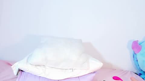 Snapshot of sshalimar_ chatting on January 29, 2025, 1:05 am caroline massari online show from January 29, 2025, 1:05 am