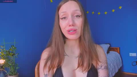 Snapshot of sshawty chatting on September 11, 2025, 5:18 am Anni if Im offline for a long time Im depressed feel free to support me offline online show from September 11, 2025, 5:18 am