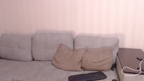 Snapshot of st_rudy chatting on October 28, 2025, 4:09 pm Joe Peach online show from October 28, 2025, 4:09 pm