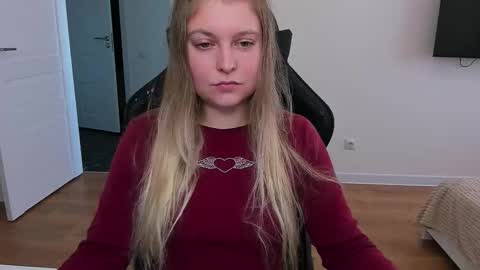 Snapshot of stacy_miraclee chatting on September 11, 2025, 10:15 am Stacy  online show from September 11, 2025, 10:15 am