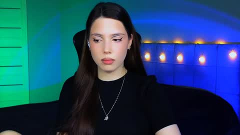 Snapshot of stacygonzales_ chatting on December 5, 2024, 7:05 am Bye bye dear See you on December 3st  online show from December 5, 2024, 7:05 am