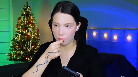 Snapshot of stacygonzales_ chatting on December 21, 2024, 6:41 am Bye bye dear See you on December 3st  online show from December 21, 2024, 6:41 am
