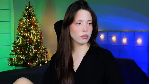 Snapshot of stacygonzales_ chatting on December 21, 2024, 9:44 am Bye bye dear See you on December 3st  online show from December 21, 2024, 9:44 am
