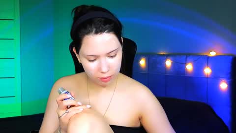 Snapshot of stacygonzales_ chatting on February 2, 2025, 6:37 am Bye bye dear See you on December 3st  online show from February 2, 2025, 6:37 am