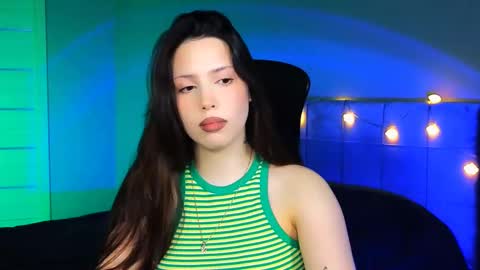 Snapshot of stacygonzales_ chatting on March 7, 2025, 9:18 am Bye bye dear See you on December 3st  online show from March 7, 2025, 9:18 am