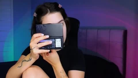 Snapshot of stacygonzales_ chatting on September 20, 2025, 9:21 am Bye bye dear See you on December 3st  online show from September 20, 2025, 9:21 am