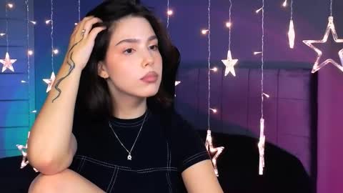 Snapshot of stacygonzales_ chatting on October 9, 2025, 12:25 pm Bye bye dear See you on December 3st  online show from October 9, 2025, 12:25 pm